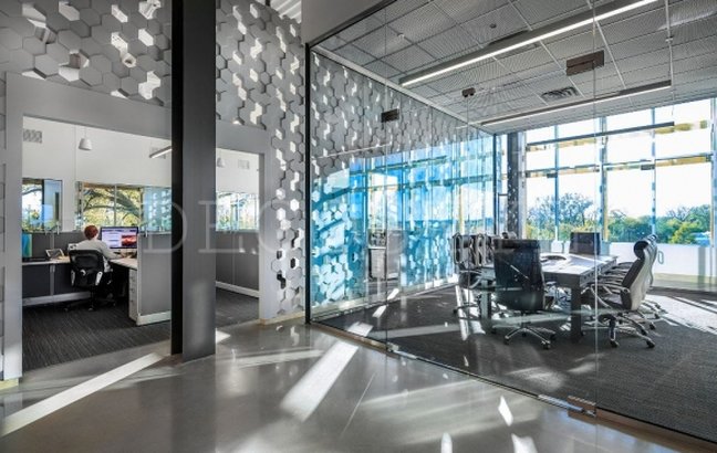 Hive - decorative 3D wall partition made of plaster